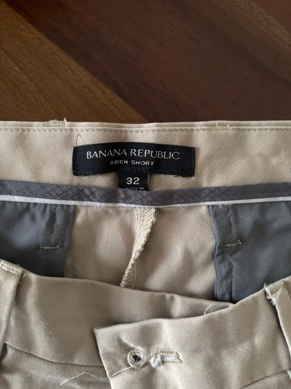 Banana Republic Men's Flat-Front Chino Shorts - Taupe